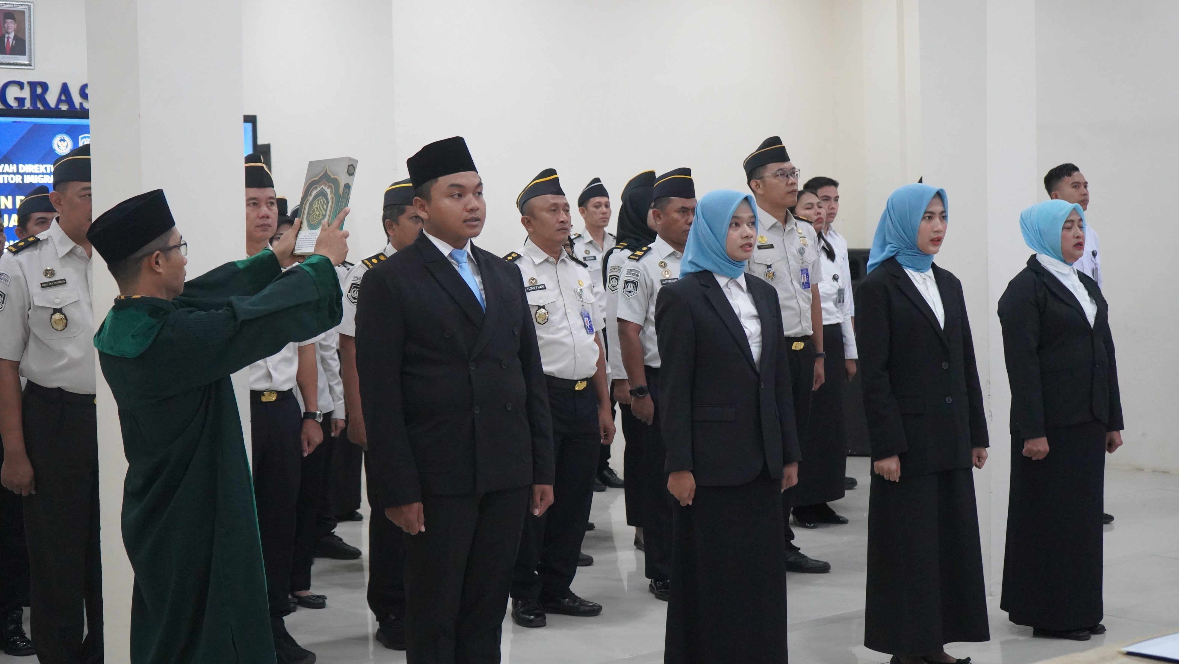 Imigrasi Bengkulu Perkuat Integritas Melalui Pelantikan Pejabat Fungsional dan Nonmanajerial